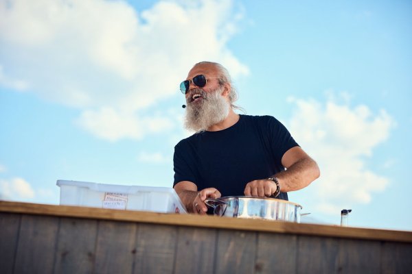 Hjort på grill med Stig Bareksten – smaken av Vestlandet